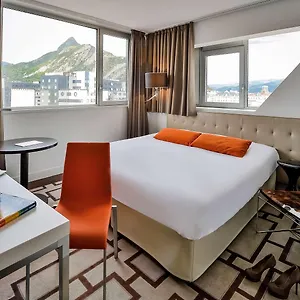 hipark-design-suites-grenoble.hotels-rhonealpes.com/