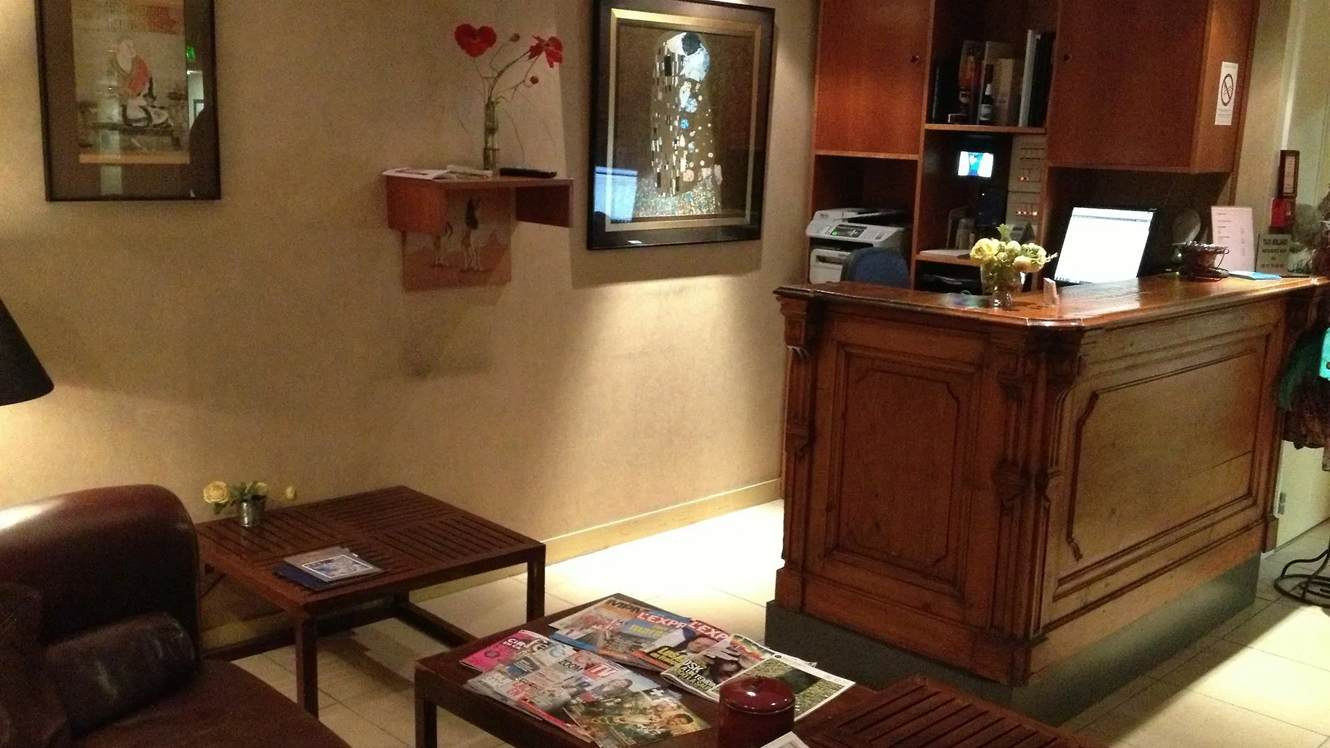 **  Hotel Du Sud Vieux Port Marseille France